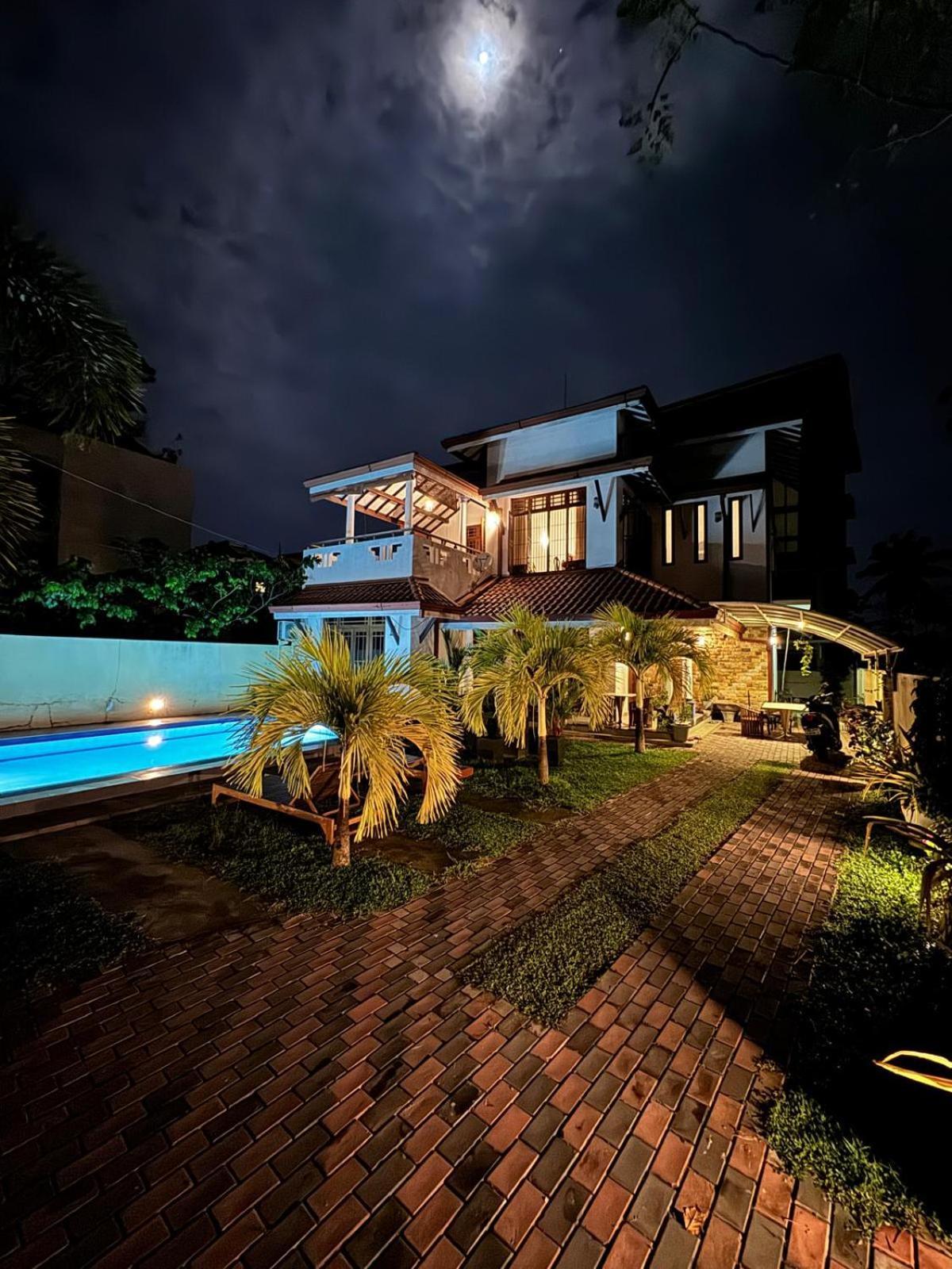 Grand Royal Villa Negombo Kültér fotó
